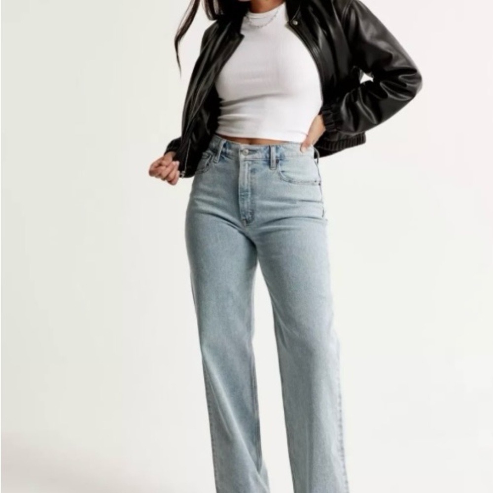 Abercrombie & Fitch‎ The 90's Relaxed Jeans High Rise Plus Size 35 Curve Love